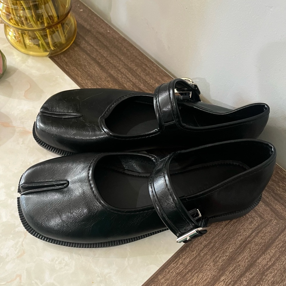 Tabi Mary Janes